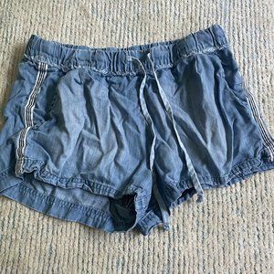 Bella Dahl Soft Denim Looking Shorts